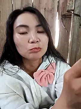 Snapshot of kun-love chatting on October 2025 02:46:02 AM kun-love online show from October 2025 02:46:02 AM