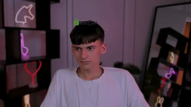 Snapshot of rico_steel chatting on October 2025 08:35:01 AM rico steel online show from October 2025 08:35:01 AM