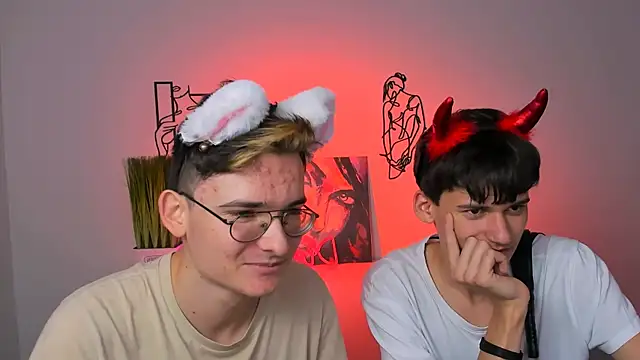 Snapshot of rico_steel chatting on November 2025 10:42:02 PM rico steel online show from November 2025 10:42:02 PM