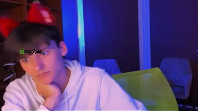 Snapshot of rico_steel chatting on November 2025 07:24:02 PM rico steel online show from November 2025 07:24:02 PM