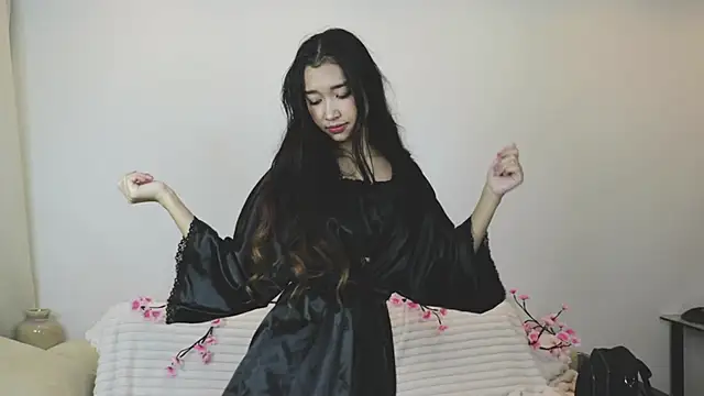 SelinaLukas online show from October 2025 04:29:02 PM