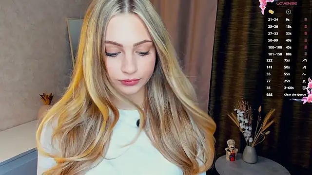 DorlaRedig online show from October 2025 03:20:01 PM