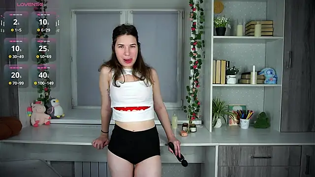 AmmieGerber online show from November 2025 01:33:02 AM