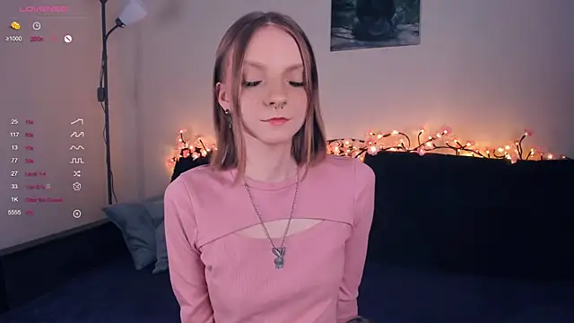 Snapshot of Golden_dawn chatting on October 2025 07:34:01 AM Golden dawn online show from October 2025 07:34:01 AM