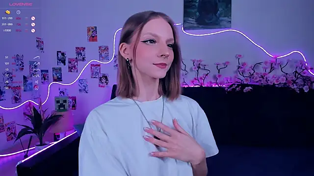 Snapshot of Golden_dawn chatting on December 2025 07:25:01 AM Golden dawn online show from December 2025 07:25:01 AM