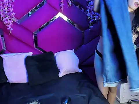 Snapshot of Gisell_Squirt_ chatting on November 2025 12:05:01 PM Gisell Squirt online show from November 2025 12:05:01 PM