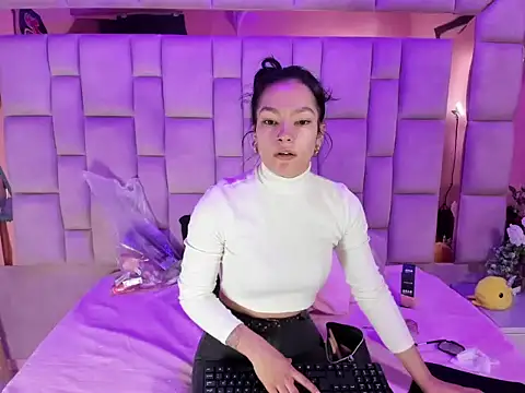 Snapshot of Gisell_Squirt_ chatting on November 2025 12:40:01 PM Gisell Squirt online show from November 2025 12:40:01 PM