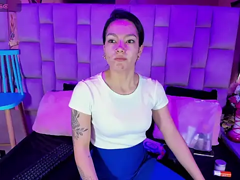 Snapshot of Gisell_Squirt_ chatting on December 2025 12:09:01 PM Gisell Squirt online show from December 2025 12:09:01 PM