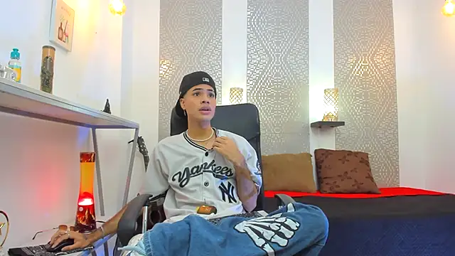 Snapshot of JacobBlackwell_ chatting on October 2025 08:09:02 PM JacobBlackwell online show from October 2025 08:09:02 PM