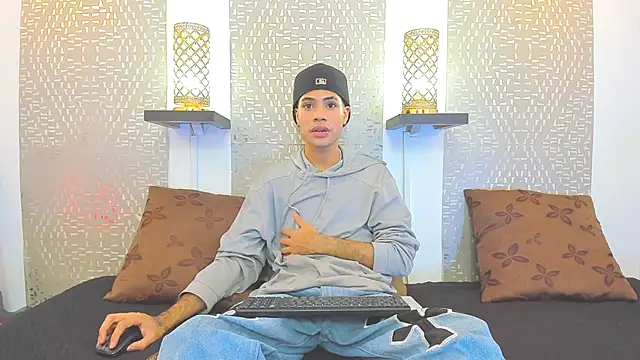 Snapshot of JacobBlackwell_ chatting on October 2025 07:58:01 PM JacobBlackwell online show from October 2025 07:58:01 PM