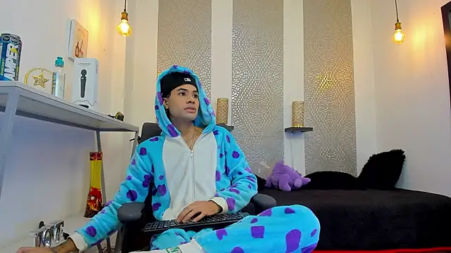 Snapshot of JacobBlackwell_ chatting on November 2025 07:34:02 PM JacobBlackwell online show from November 2025 07:34:02 PM