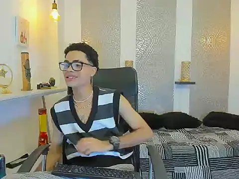 Snapshot of JacobBlackwell_ chatting on November 2025 08:09:01 PM JacobBlackwell online show from November 2025 08:09:01 PM