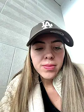 Snapshot of camila_vanucci- chatting on October 2025 02:13:02 PM camila vanucci- online show from October 2025 02:13:02 PM