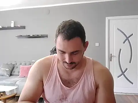 Snapshot of mastermute chatting on October 2025 08:00:02 AM mastermute online show from October 2025 08:00:02 AM