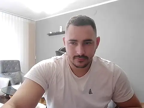 Snapshot of mastermute chatting on October 2025 06:30:01 AM mastermute online show from October 2025 06:30:01 AM