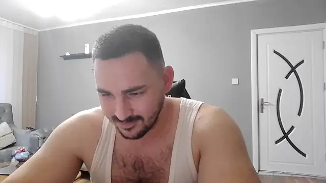 Snapshot of mastermute chatting on November 2025 01:54:02 PM mastermute online show from November 2025 01:54:02 PM