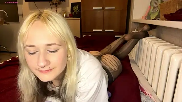 Ulemonala Cute online show from November 2025 06:40:02 PM