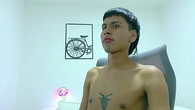 SEBAS LOVER  online show from October 2025 09:16:01 PM