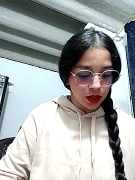 Snapshot of Eloisa_smith chatting on October 2025 04:55:02 AM Eloisa smith online show from October 2025 04:55:02 AM