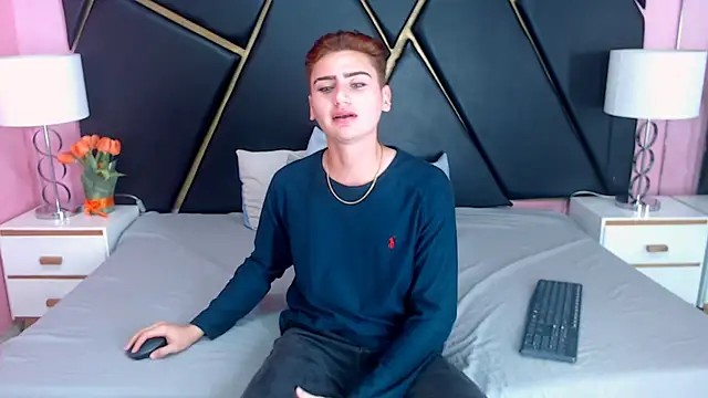 Alex Millerss online show from October 2025 08:54:02 PM