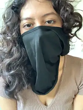 alicacua online show from October 2025 11:35:01 PM