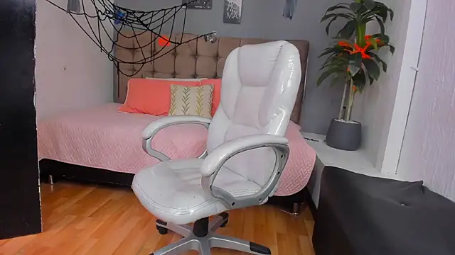 Vannelope bigboobs online show from October 2025 12:55:01 AM