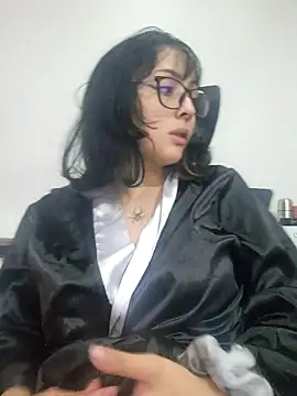 Mythical Girl online show from October 2025 03:07:02 AM