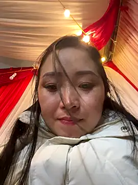 miemie-xx online show from November 2025 07:36:02 PM