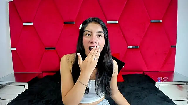 Mia clark18 online show from November 2025 08:42:01 PM