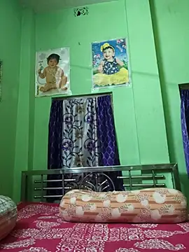 Snapshot of MAGGO-11 chatting on October 2025 10:49:02 AM MAGGO-11 online show from October 2025 10:49:02 AM