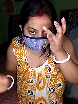 Snapshot of MAGGO-11 chatting on November 2025 07:47:02 PM MAGGO-11 online show from November 2025 07:47:02 PM