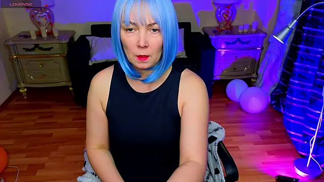 Snapshot of Viola_Rayden chatting on November 2025 11:20:02 AM Viola Rayden online show from November 2025 11:20:02 AM