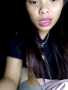 hello-cute online show from October 2025 05:20:02 AM