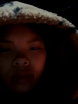 hello-cute online show from November 2025 11:15:01 PM