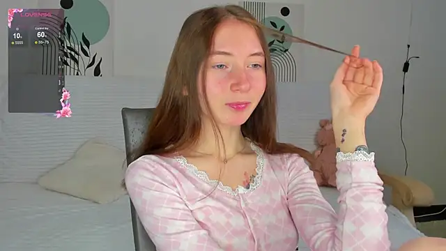 Snapshot of try_love_ chatting on November 2025 08:02:01 AM try love online show from November 2025 08:02:01 AM