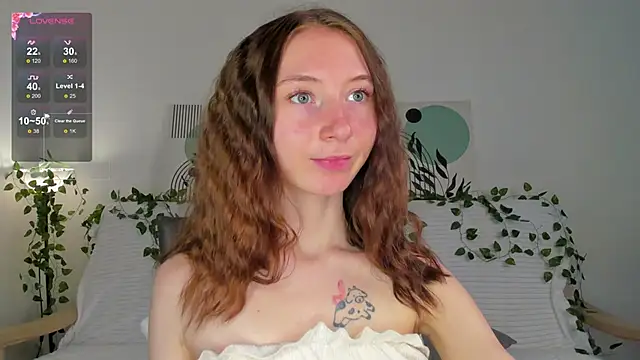 Snapshot of try_love_ chatting on November 2025 08:28:01 AM try love online show from November 2025 08:28:01 AM