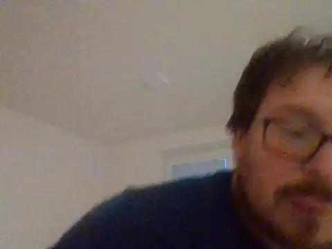 Snapshot of czechguy chatting on October 2025 04:03:02 PM czechguy online show from October 2025 04:03:02 PM