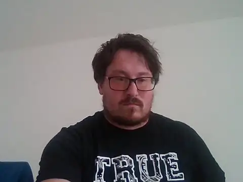 Snapshot of czechguy chatting on November 2025 01:35:02 PM czechguy online show from November 2025 01:35:02 PM