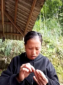 Snapshot of jerry-xx chatting on November 2025 01:22:02 AM jerry-xx online show from November 2025 01:22:02 AM