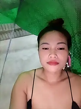 Rabbit-small online show from October 2025 08:43:02 PM