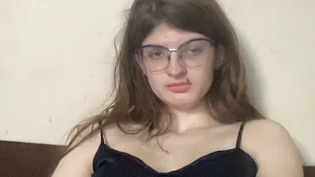 Snapshot of NikaXZimax chatting on November 2025 06:58:02 AM NikaXZimax online show from November 2025 06:58:02 AM