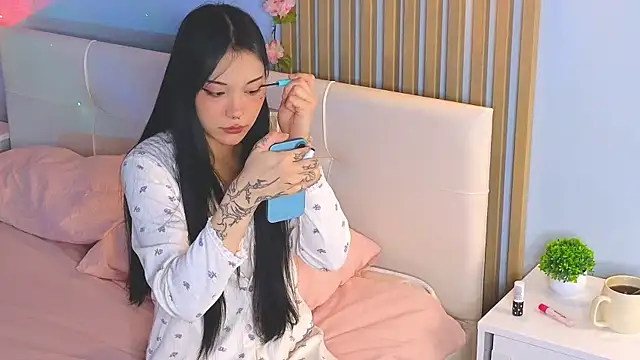 hellowianny online show from October 2025 01:53:02 PM