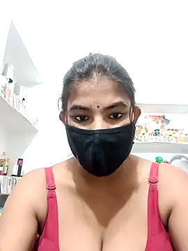 Snapshot of Hot_radhaji chatting on November 2025 04:07:01 PM Hot radhaji online show from November 2025 04:07:01 PM