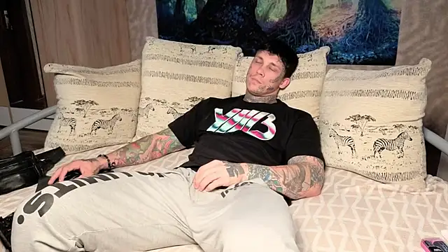 Snapshot of Anubisgods chatting on October 2025 05:17:02 AM Anubisgods online show from October 2025 05:17:02 AM