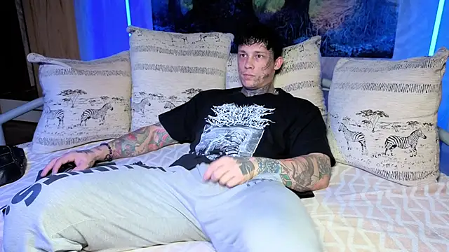 Snapshot of Anubisgods chatting on October 2025 04:24:01 AM Anubisgods online show from October 2025 04:24:01 AM