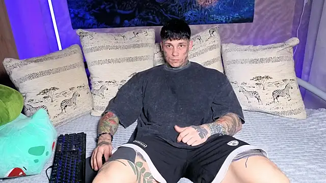 Snapshot of Anubisgods chatting on November 2025 06:00:02 AM Anubisgods online show from November 2025 06:00:02 AM