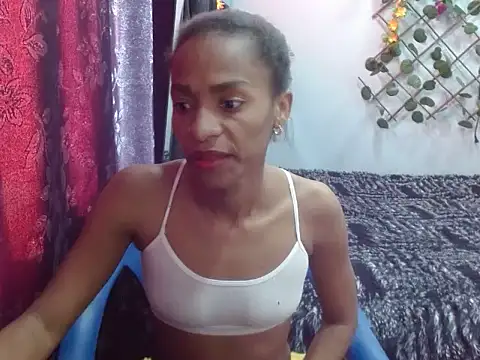 Snapshot of Melani_ebony chatting on November 2025 12:48:02 PM Melani ebony online show from November 2025 12:48:02 PM