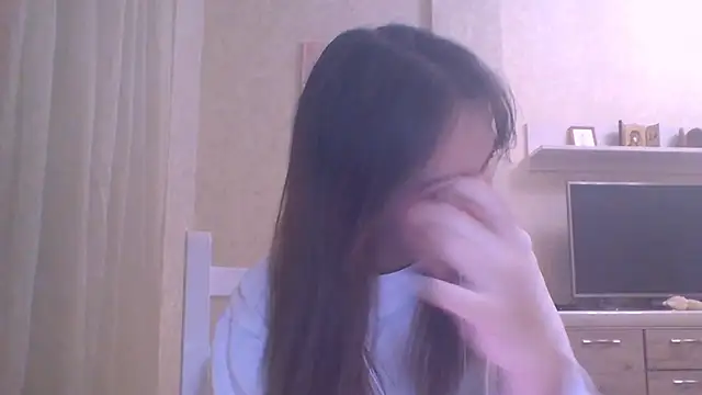 Snapshot of CeyaLier chatting on October 2025 05:11:01 PM CeyaLier online show from October 2025 05:11:01 PM