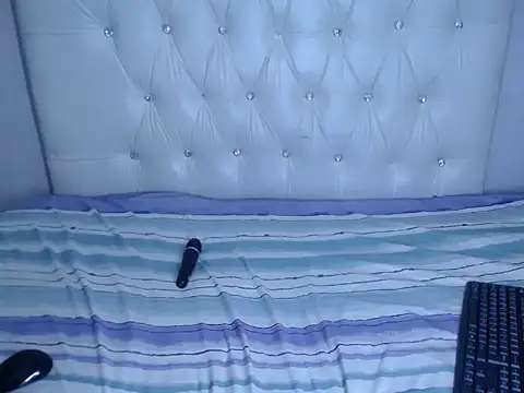 Pixelprincess28 online show from October 2025 03:39:02 AM