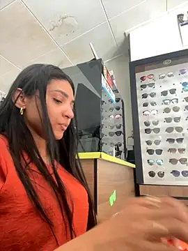 oralin online show from October 2025 06:09:01 PM